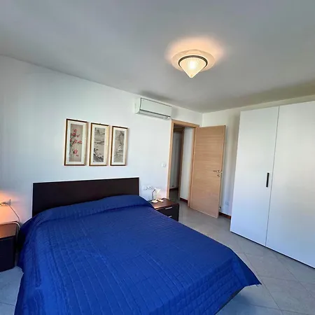 Apartment La Croma