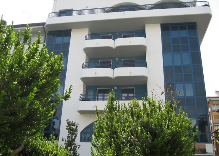 La Croma Апартаменты *